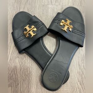 Tory Burch Women's Black Leather Everly Gold Logo Flat Sandals Size 9
